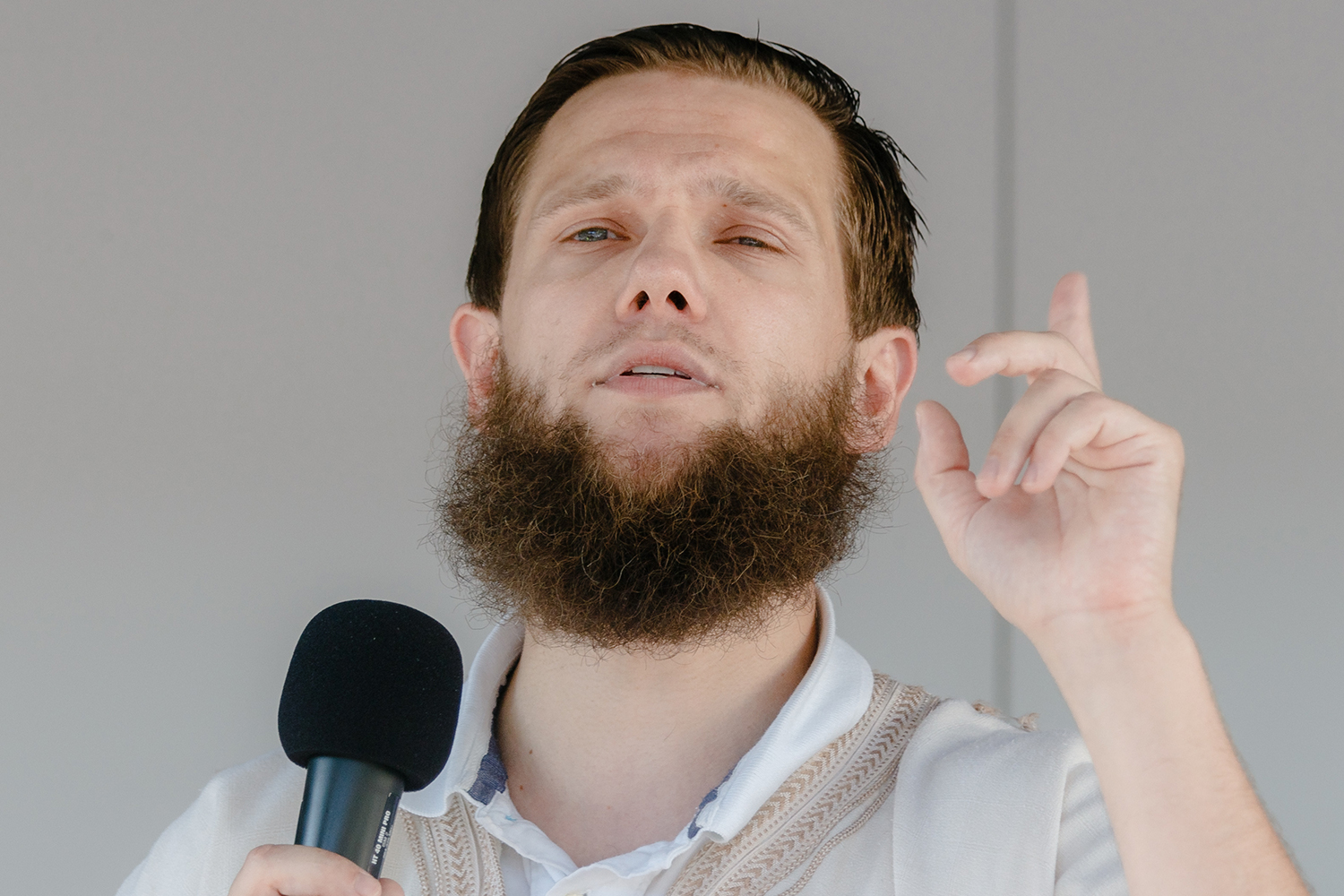 Alemania detiene al líder islamista famoso por su 'policía de la sharia'