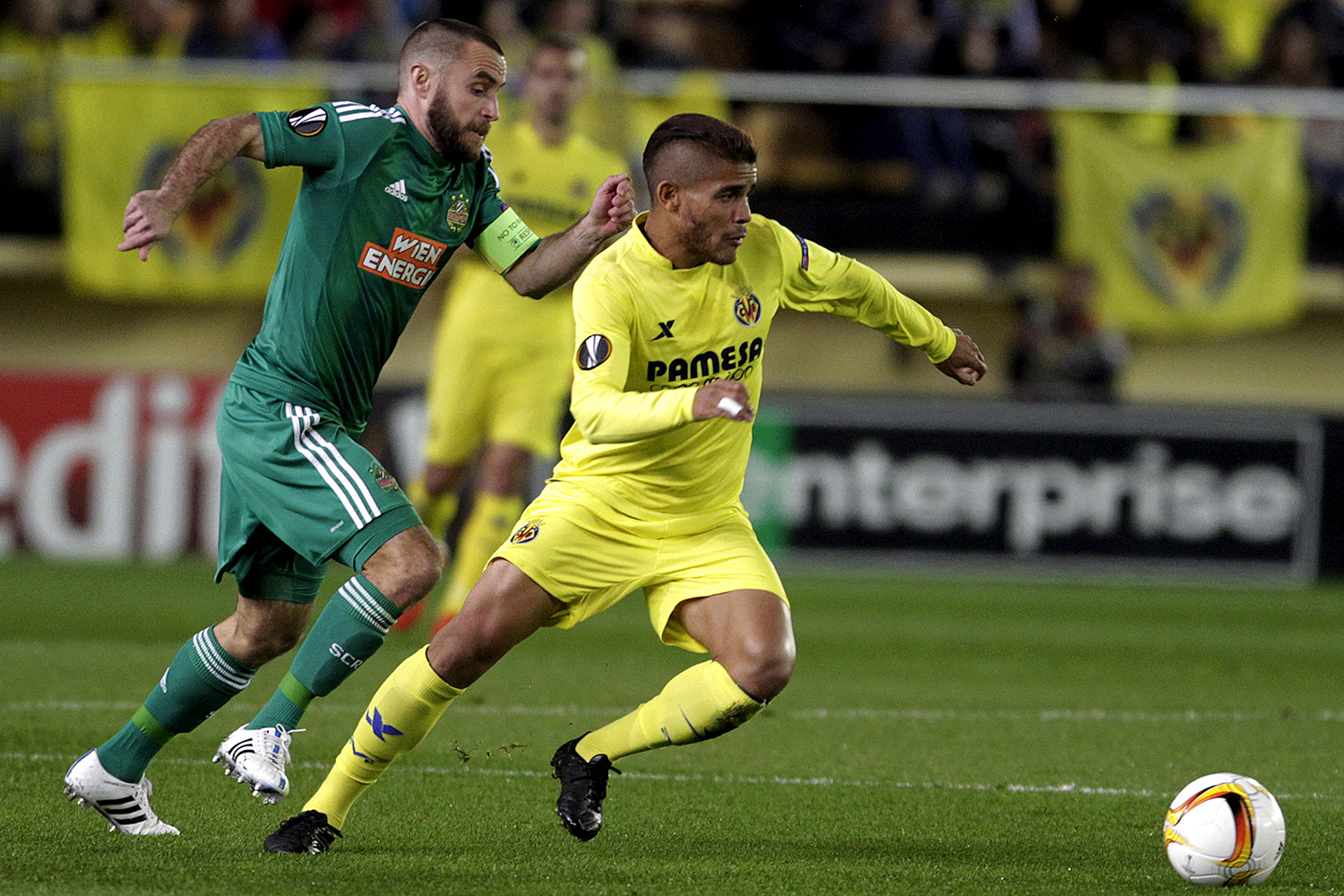 Villarreal y “Jona” dos Santos pierden en su debut en Copa del Rey