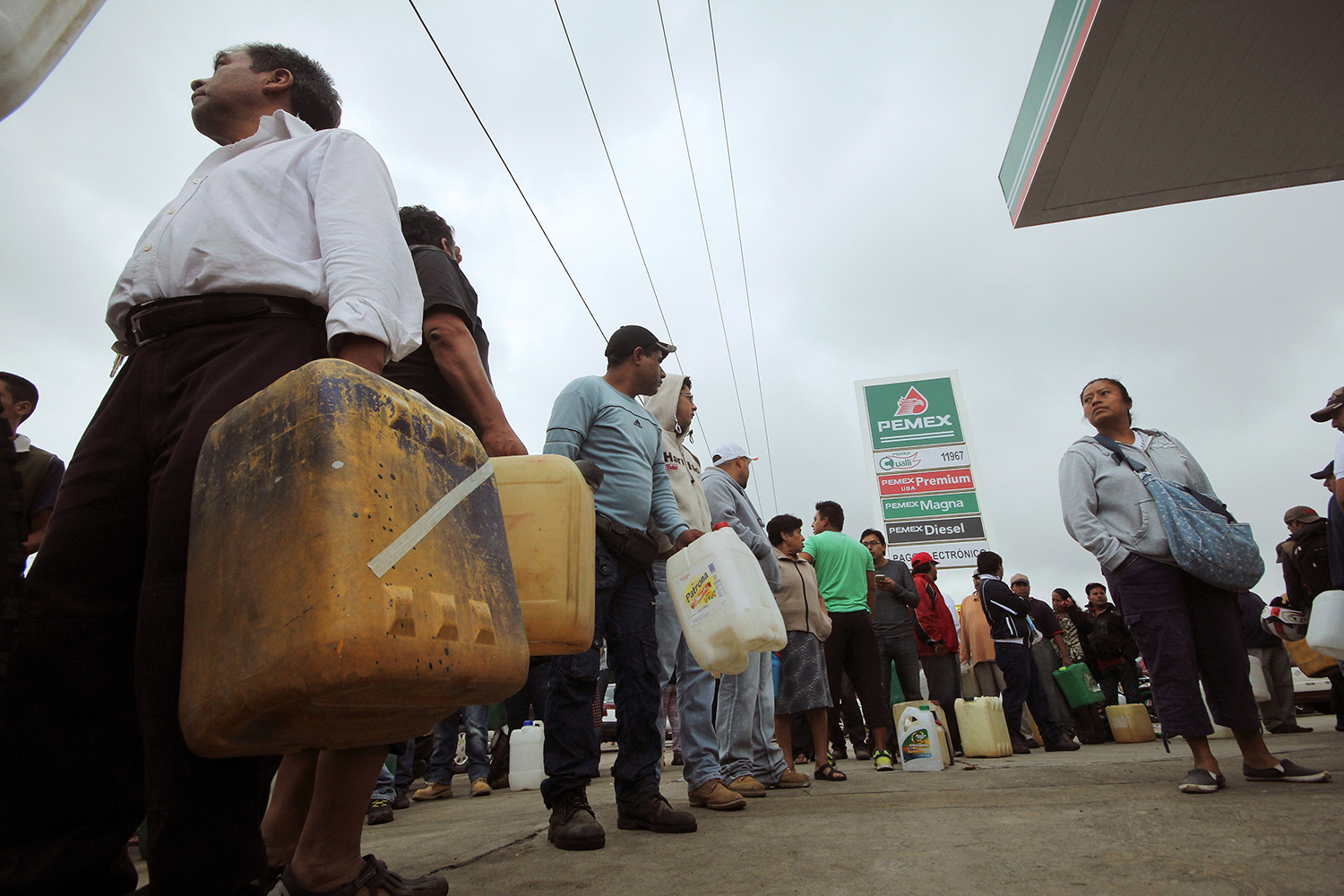 México castiga más duro a los ladrones de gasolina que a los violadores