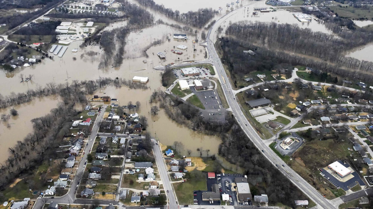 La imponente imagen aérea de las inundaciones en Missouri