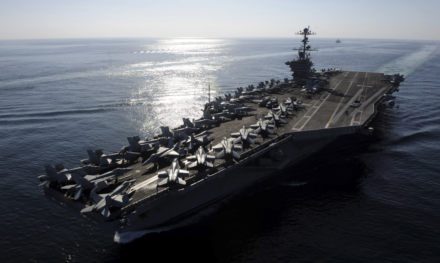 EEUU acusa a Irán de probar misiles cerca de los buques de guerra que combaten al Estado Islámico
