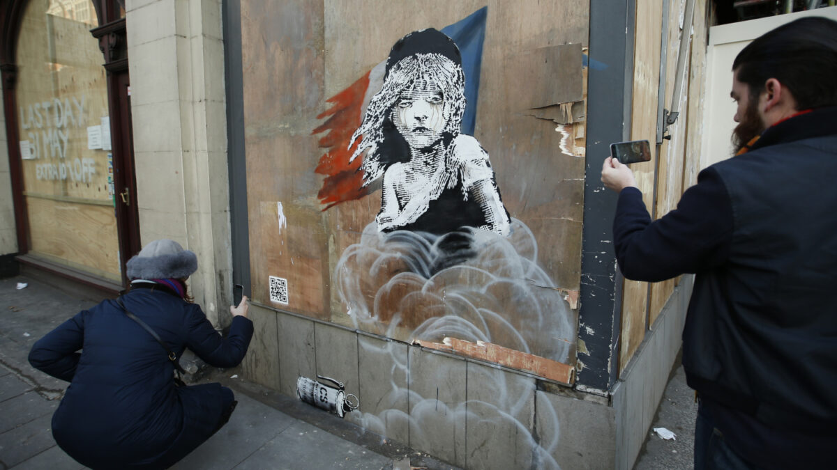 Banksy pone nerviosas a las autoridades francesas