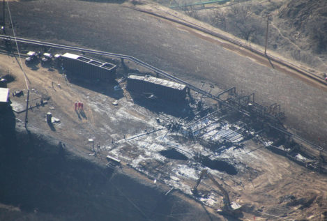 El riesgo de una inmensa explosión obliga a California a suspender la recogida y quema del gas fugado