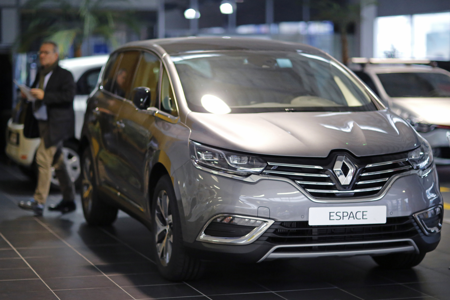 Renault se desploma en bolsa ante la sospecha de otro fraude a lo Volkswagen