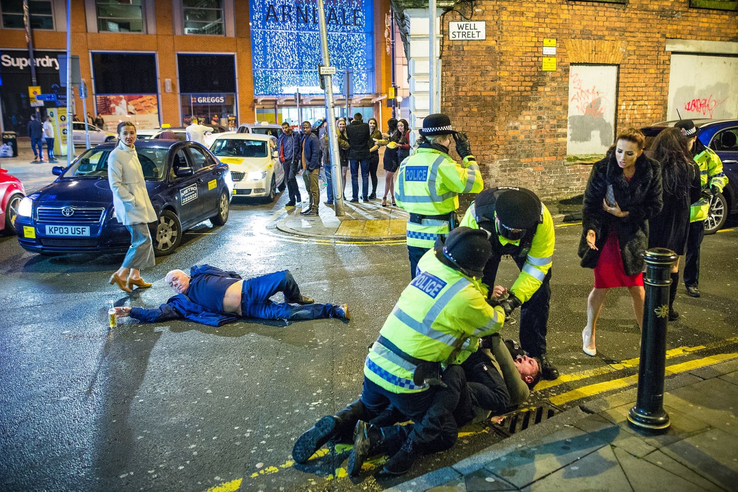 La imagen de la Nochevieja en Manchester se hace viral y se convierte en una obra de arte