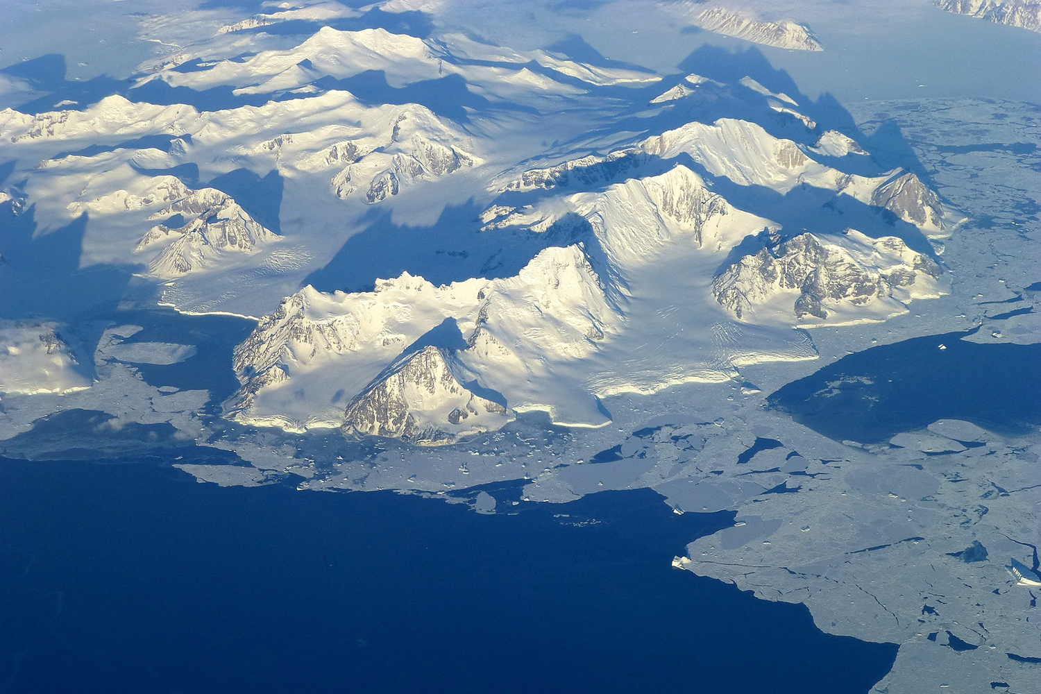 El cañón más grande del mundo podría estar sepultado bajo la Antártida