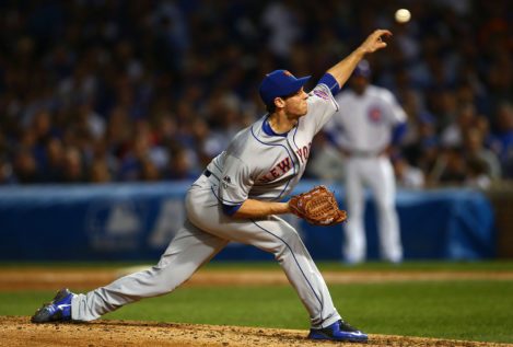 Todos los equipos de béisbol de grandes ligas deben tener traductores de español para 2016