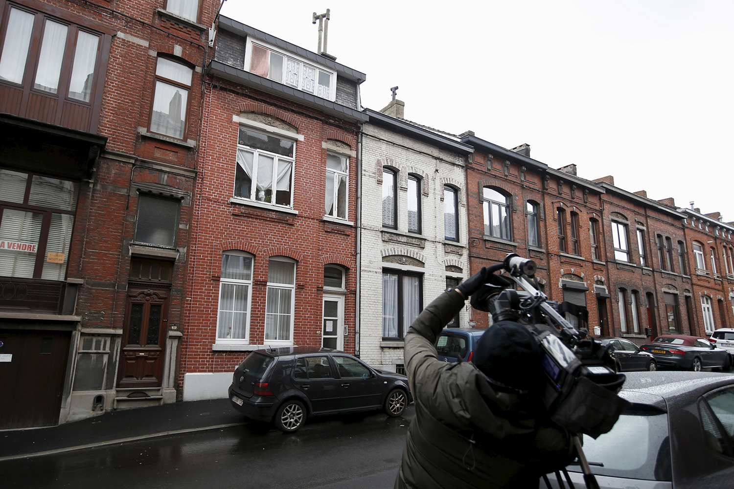 La policía belga encuentra tres apartamentos utilizados por autores de los ataques de París