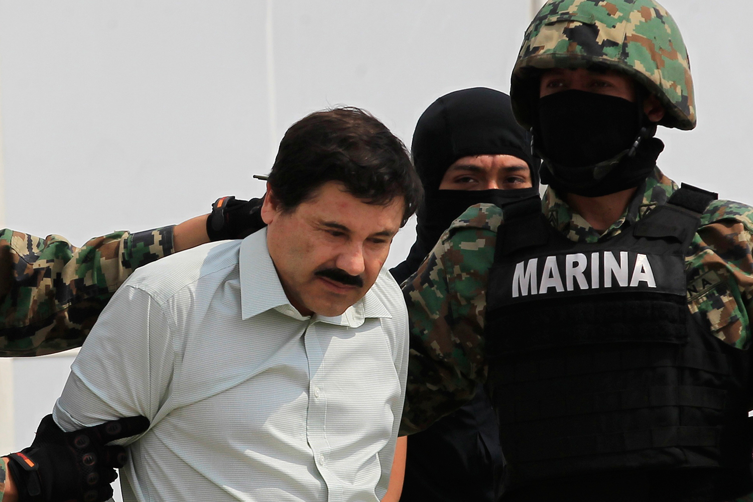 México detiene a El Chapo 180 días después de su fuga