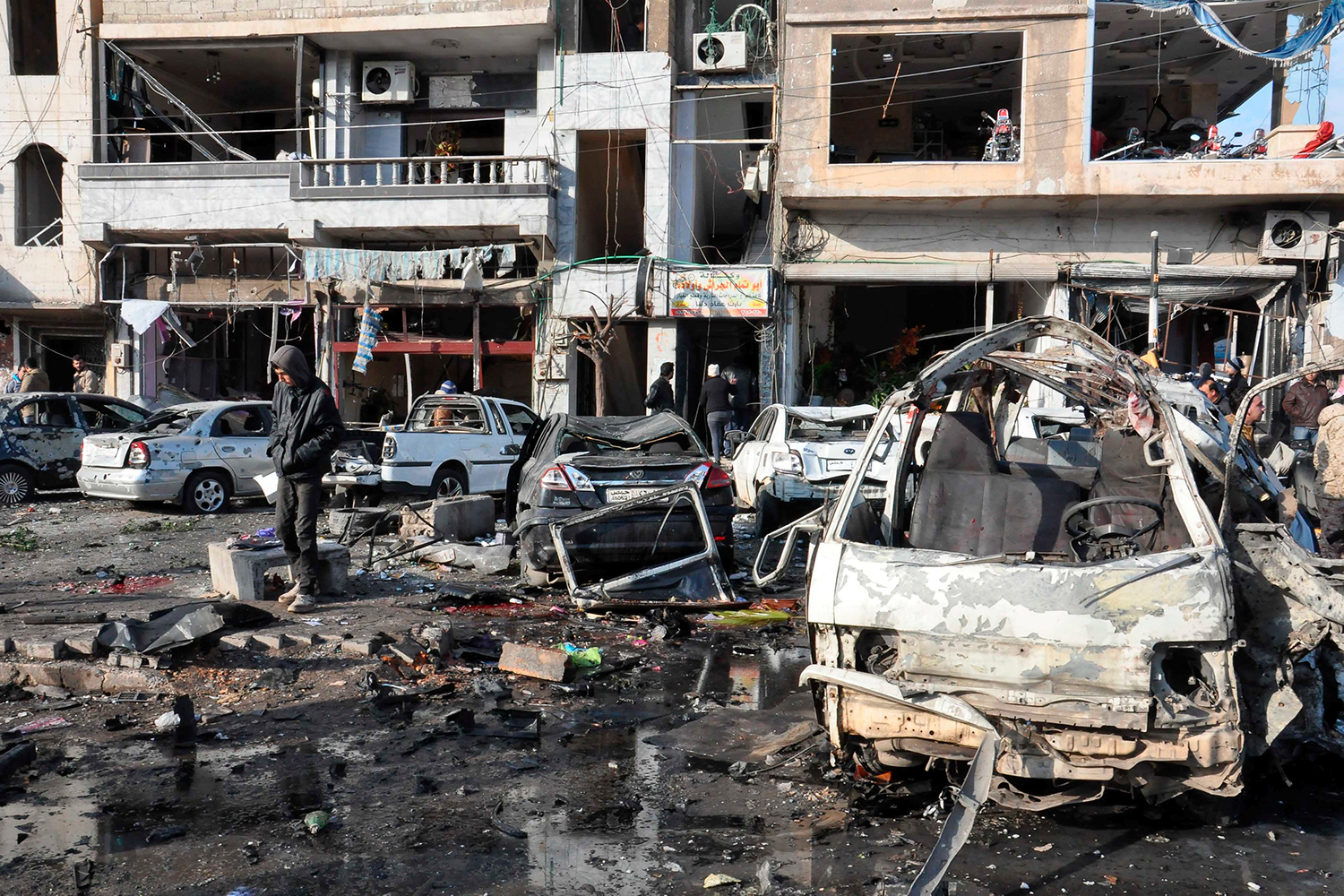 Un nuevo atentado deja decenas de muertos en medio de negociaciones de paz en Siria