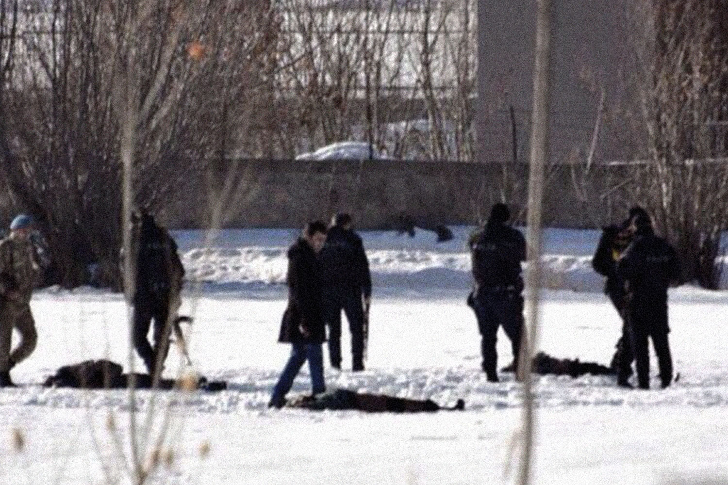 Matanza de 12 estudiantes kurdos a mano de la policía turca