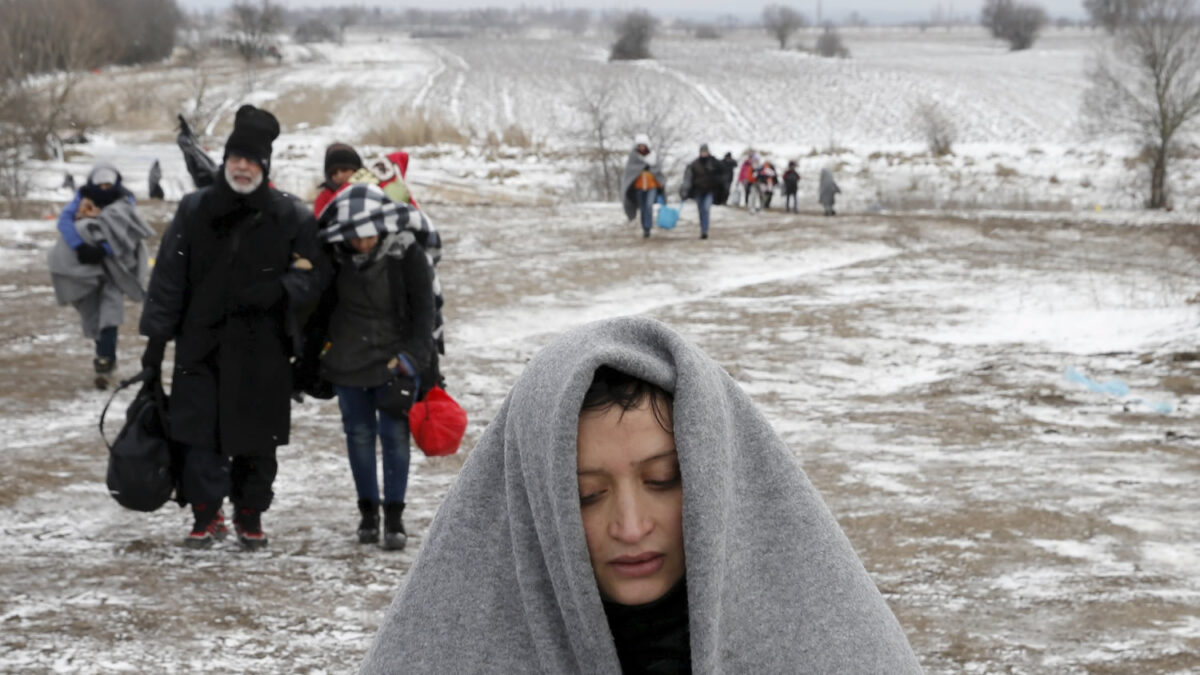 Macedonia cierra su frontera con Grecia