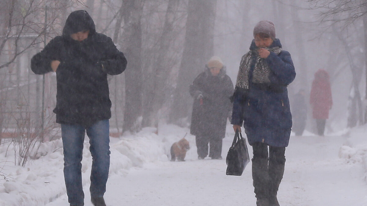 La mayor nevada de invierno golpea a Rusia