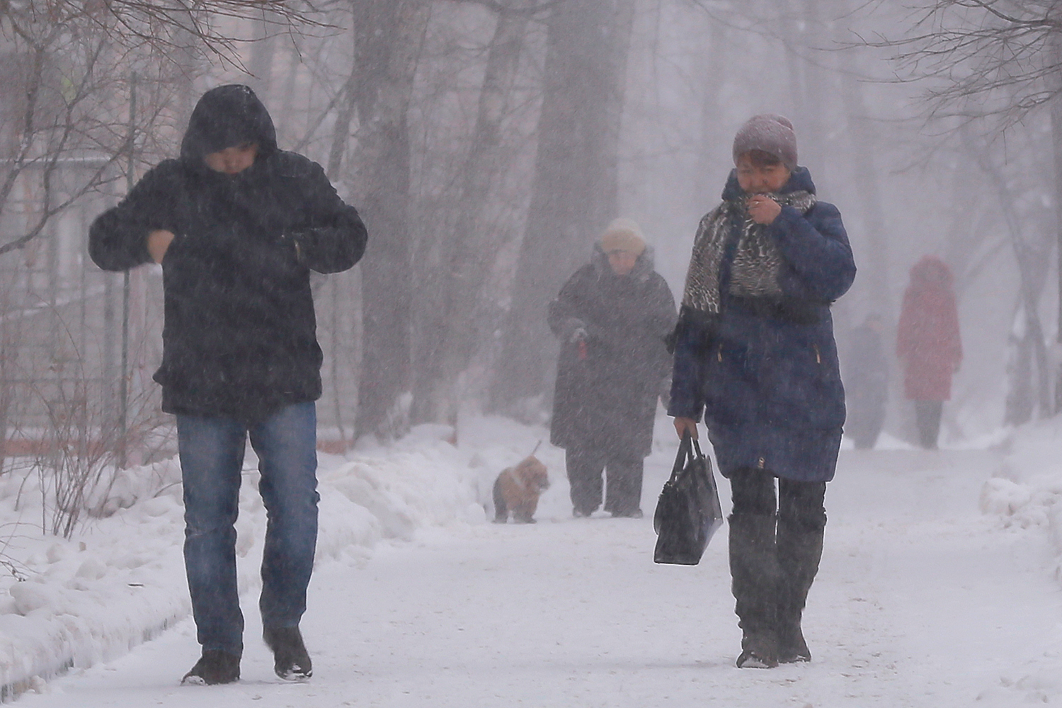 La mayor nevada de invierno golpea a Rusia