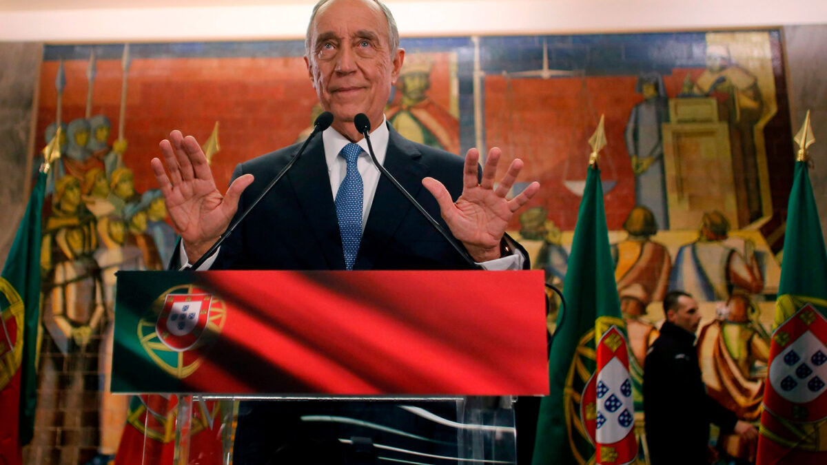 El moderado ‘profesor Marcelo’ de Sousa se hace con la presidencia en Portugal