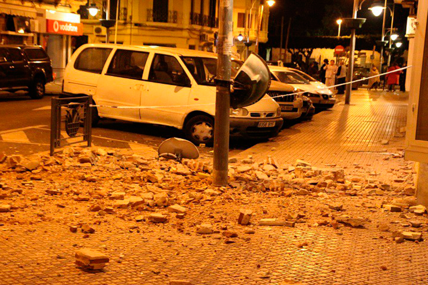 Un fuerte terremoto en el mar de Alborán sacude Andalucía y Melilla