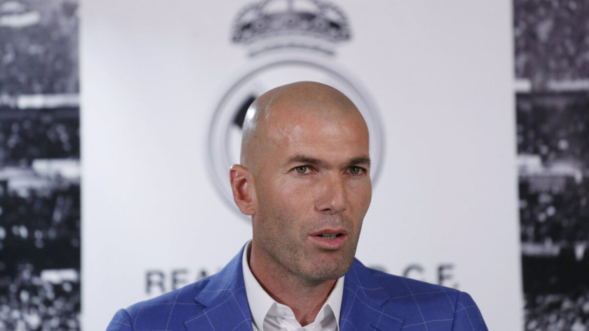 El Real Madrid anuncia destitución de Rafa Benítez y nombra a Zinedine Zidane como nuevo entrenador