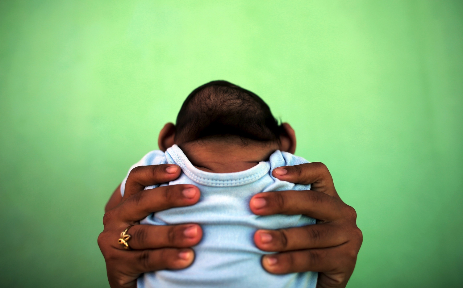 El zika reabre el debate del aborto en Latinoamérica