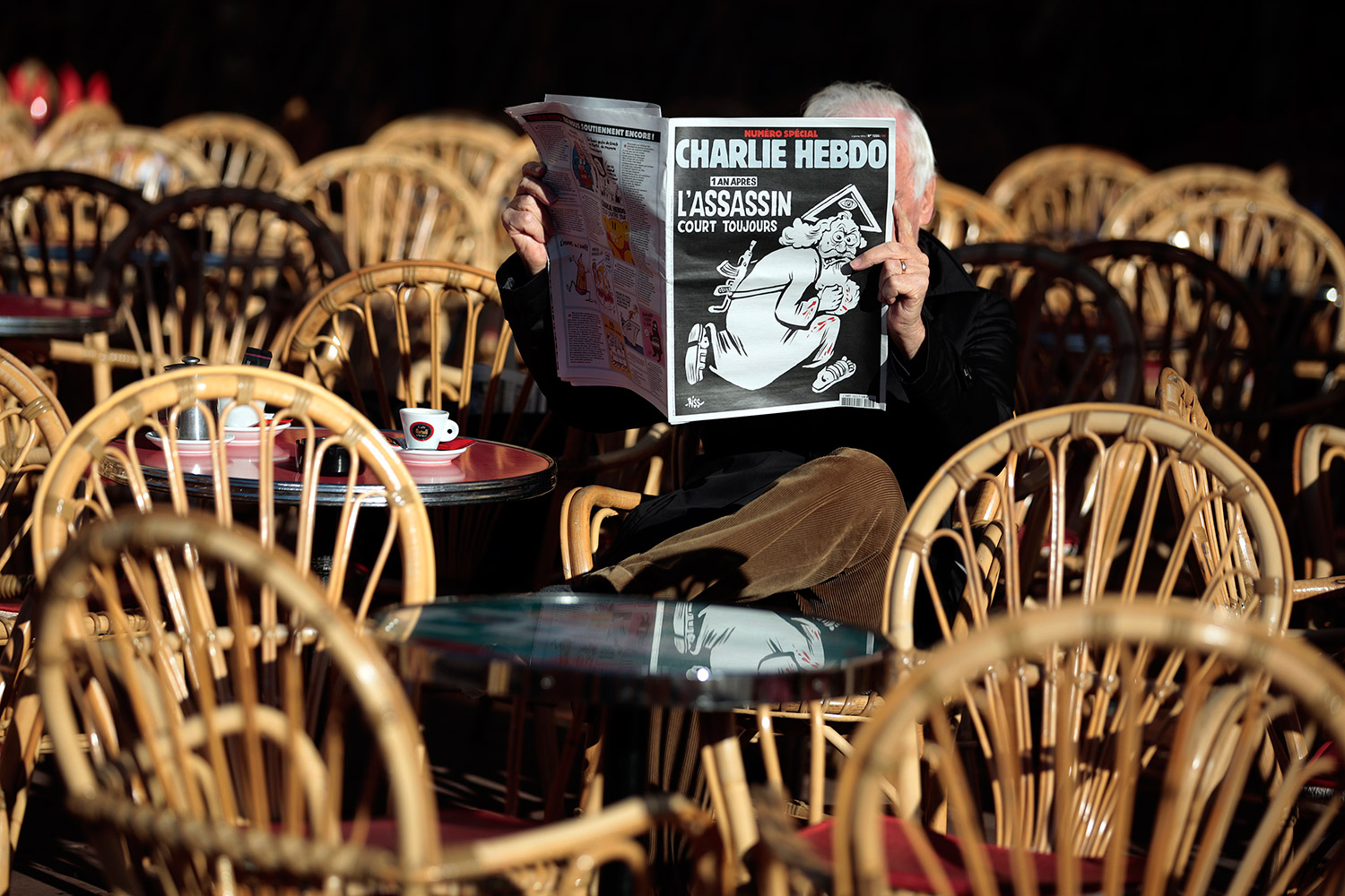 Charlie Hebdo convoca un premio literario “irreverente” para estudiantes