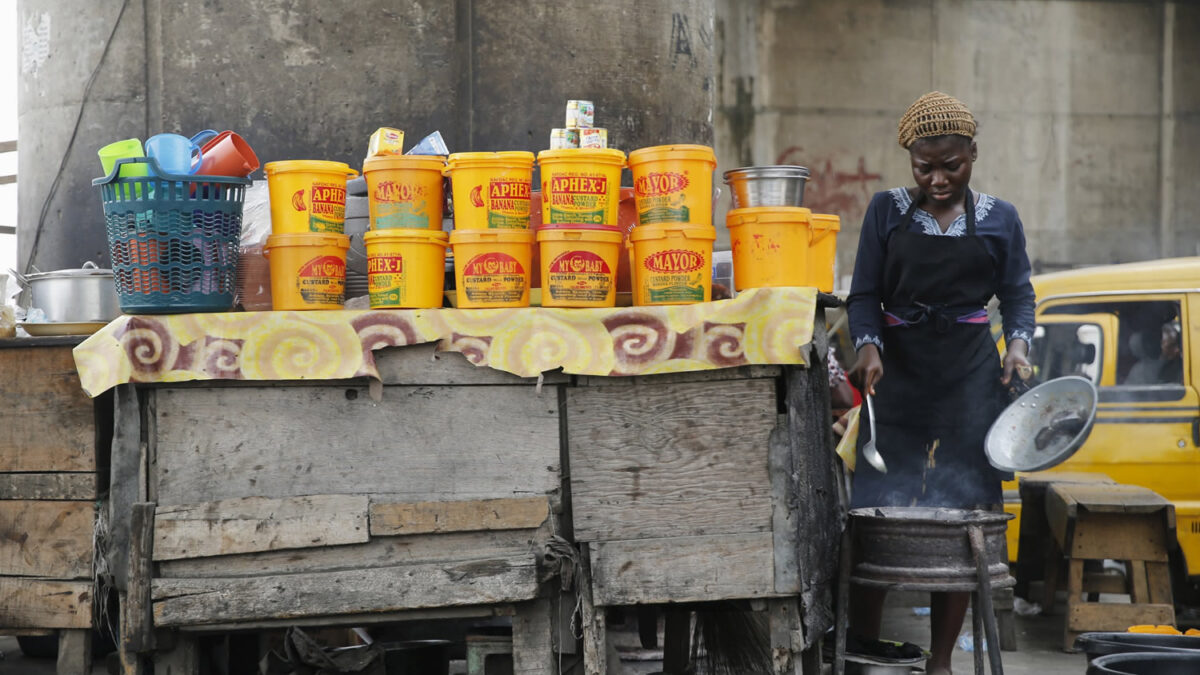 Nigeria se sitúa ante la inminente escasez del 70% de sus medicamentos