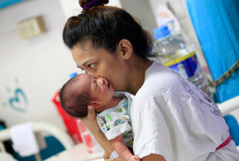 El primer bebé nacido en España de una mujer con zika no muestra síntomas