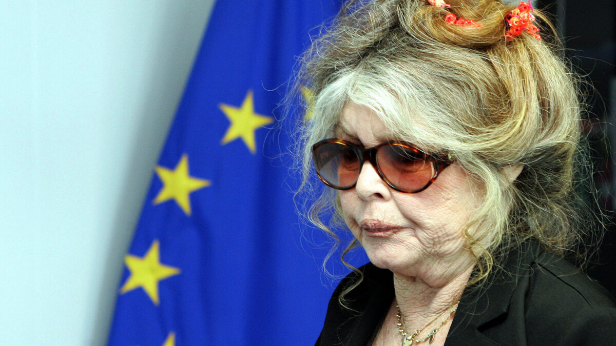 Brigitte Bardot: «la caza con galgos en España es crueldad animal»