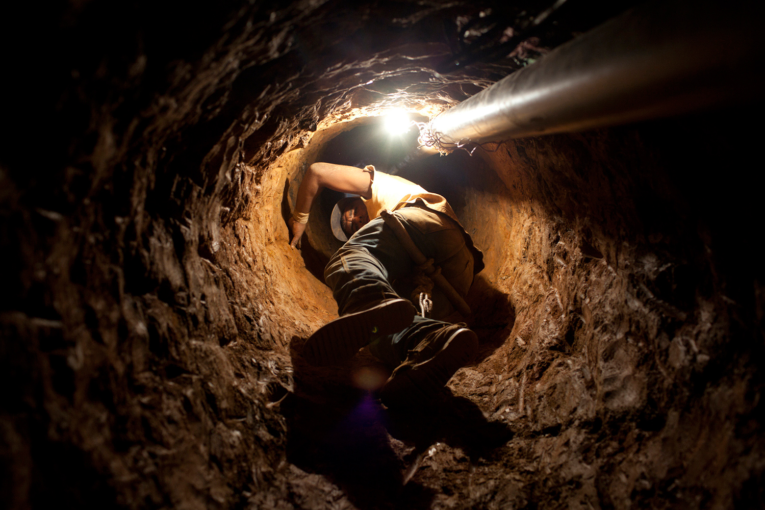 Desaparecen 28 mineros en Venezuela en extrañas circunstancias