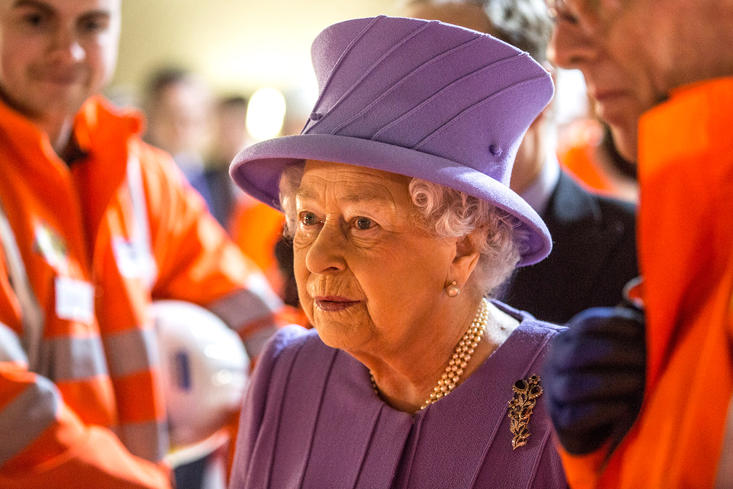 La reina Isabel II rechaza ser arrastrada al debate sobre el Brexit