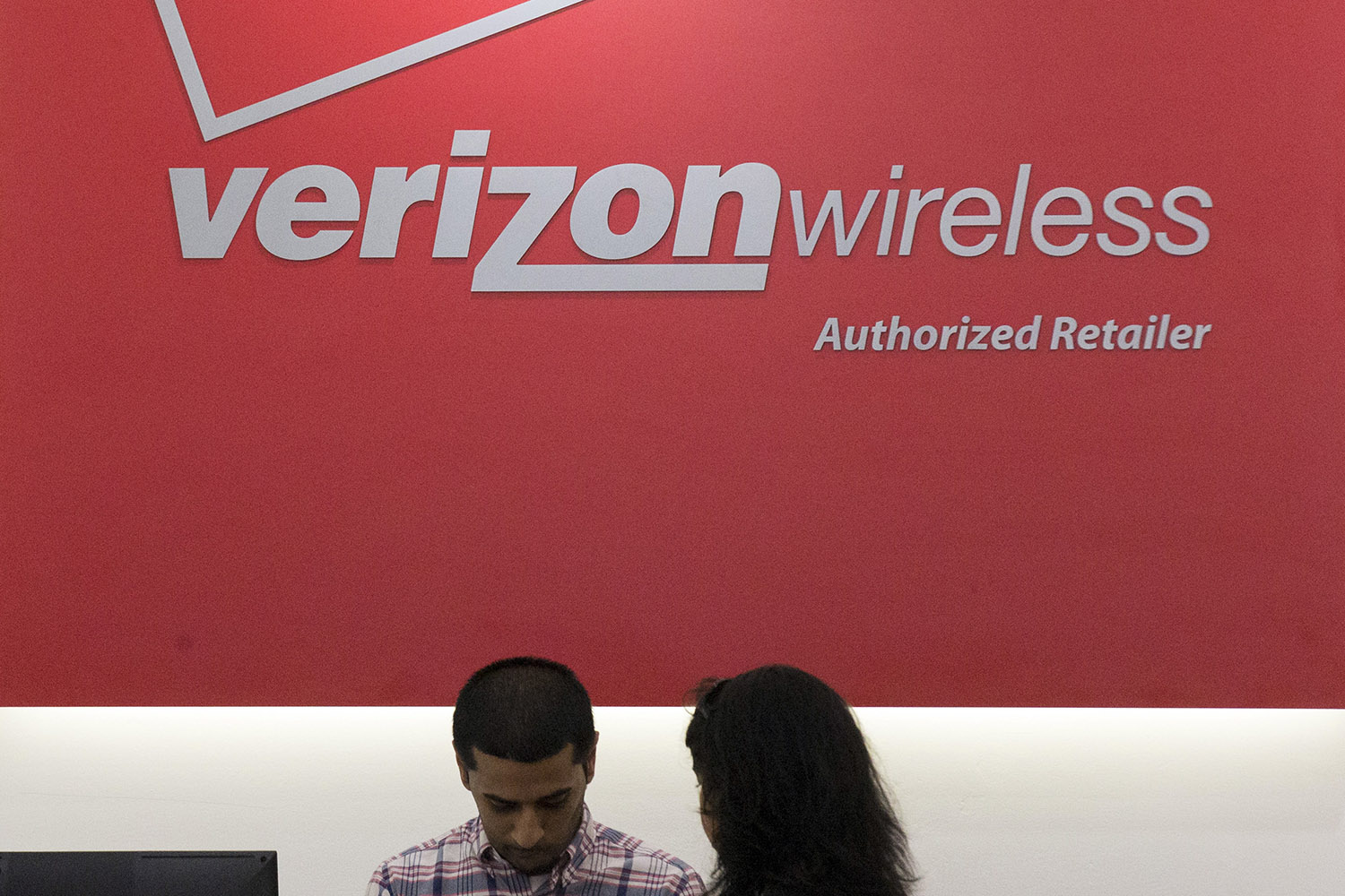 Cuba firma con Verizon un acuerdo para roaming directo con EEUU