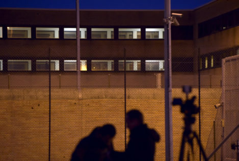 Investigan si un mando de la prisión de Vizcaya coló a su hijo para que le tratase la psiquiatra