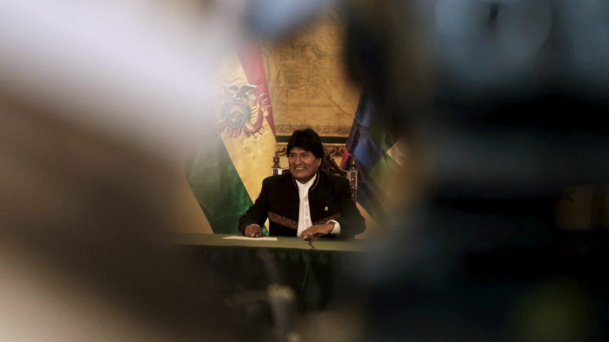 Nuevo capítulo en el culebrón de Evo Morales: quiere conocer a su hijo