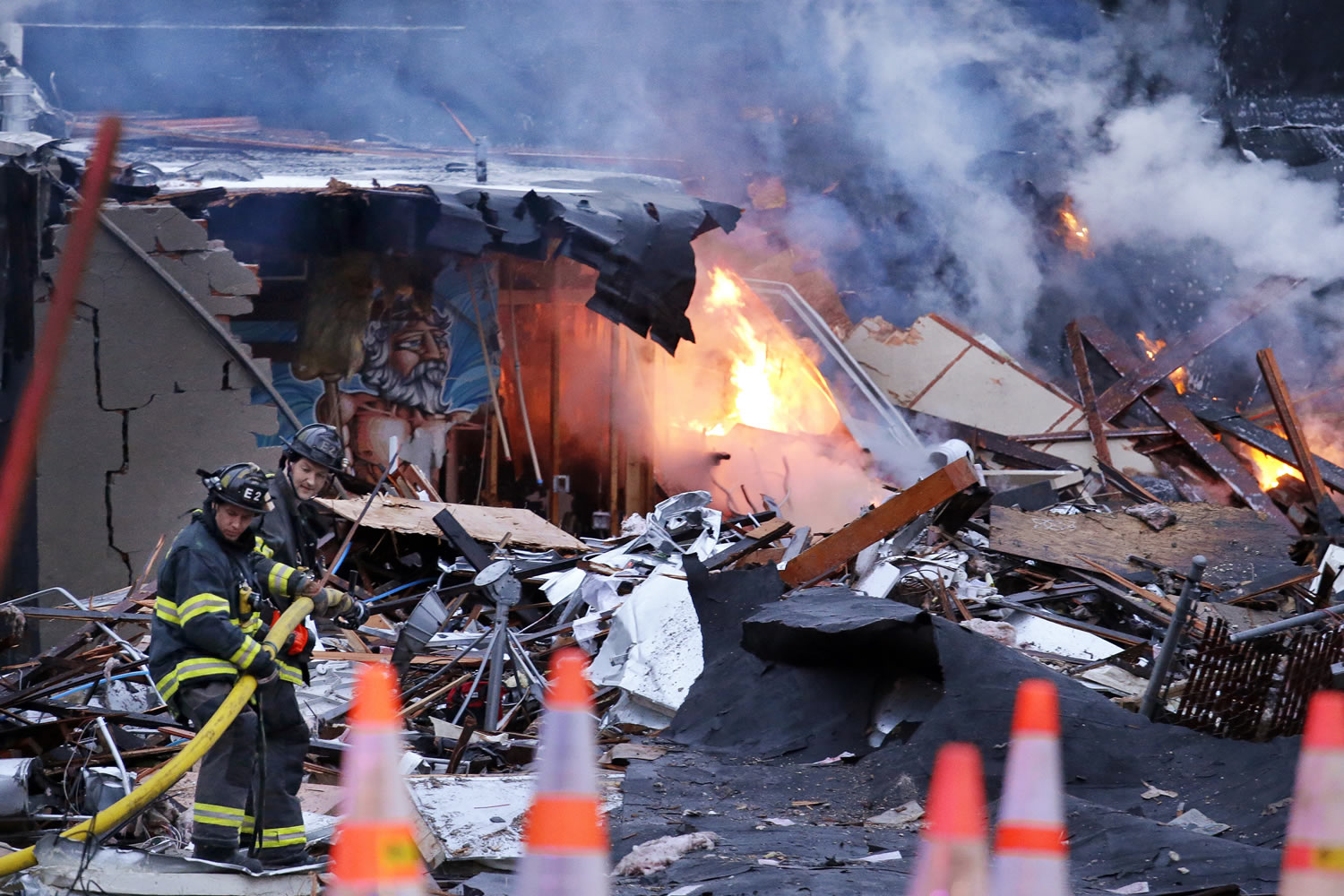 Una gran explosión vuela varias tiendas en Seattle