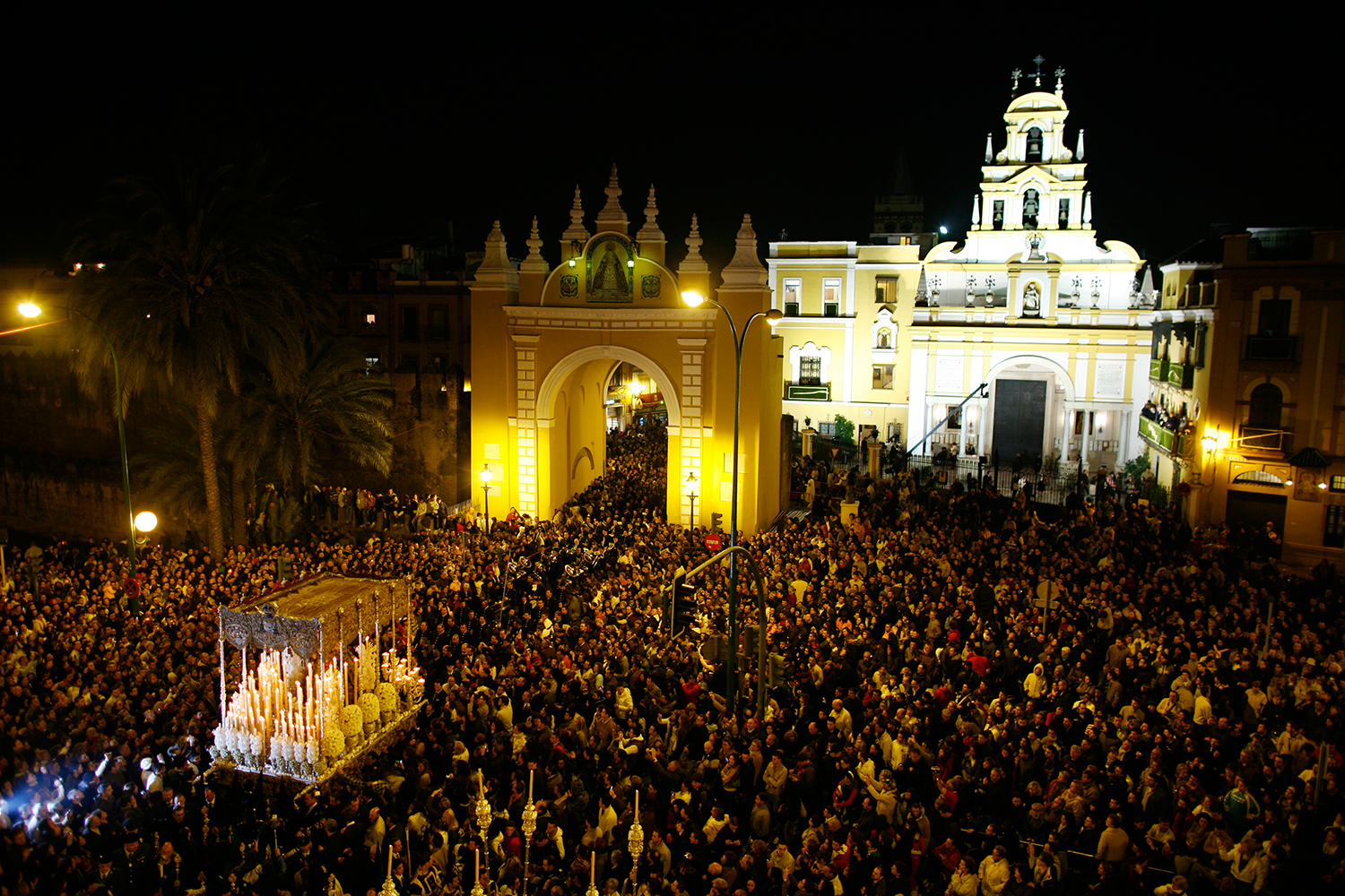 'La Madrugá' en Sevilla, la noche más especial del año