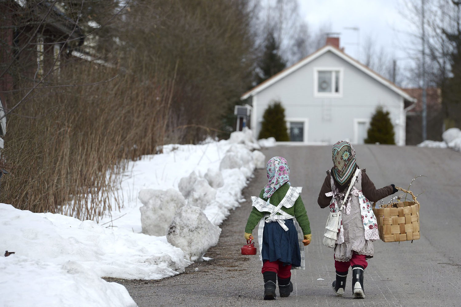 Halloween y Semana Santa se dan la mano en Suecia y Finlandia
