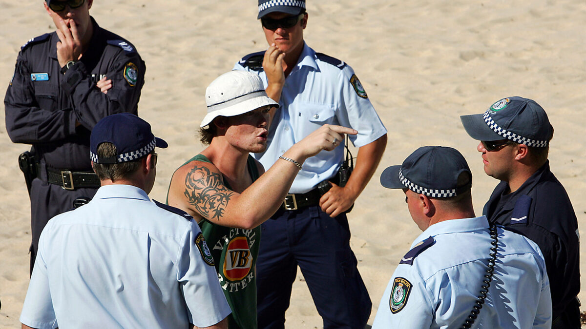 Una ola de calor lleva a los habitantes de Sydney a refugiarse en el alcohol