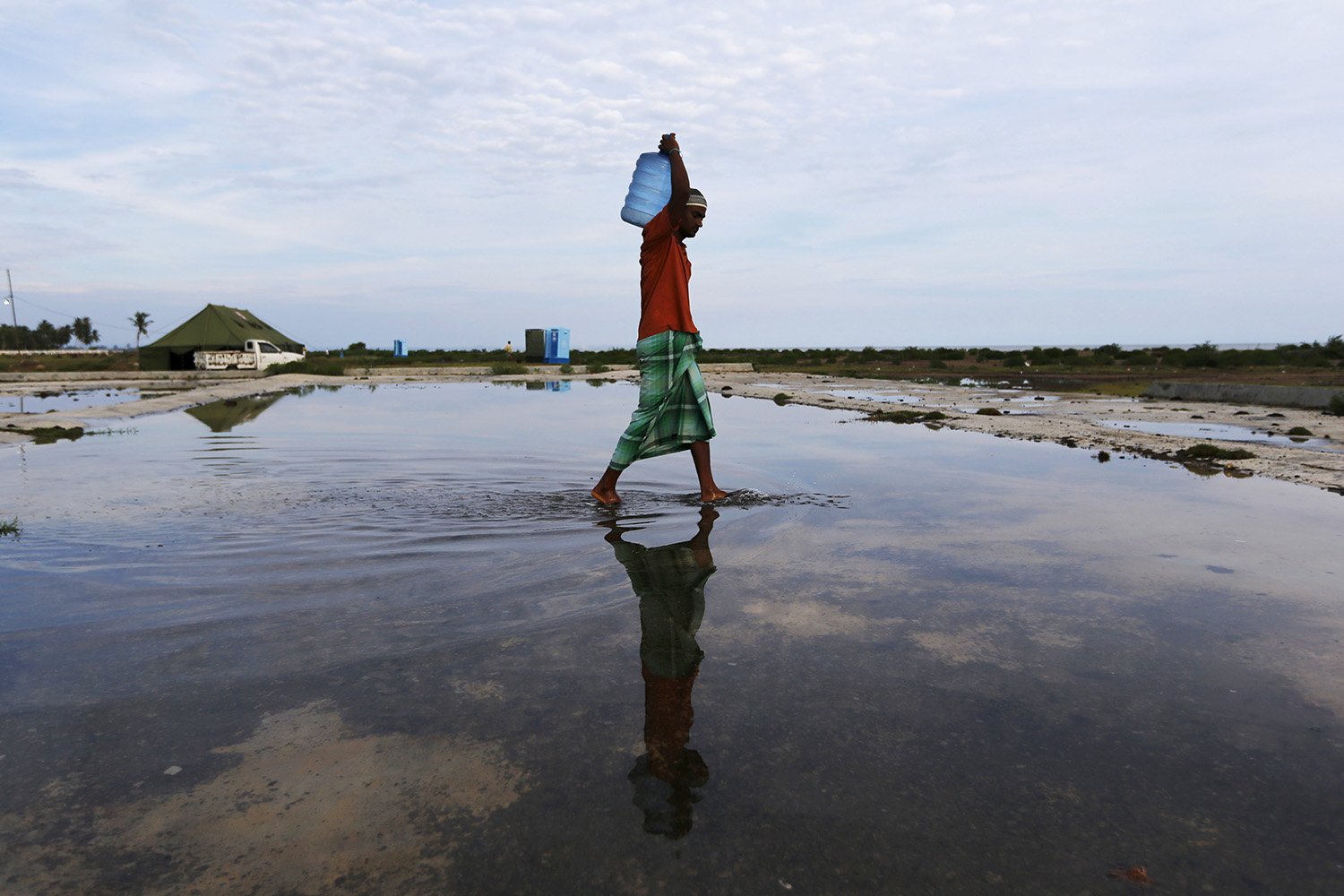 Veinte millones de personas pobres beben agua con arsénico en Bangladesh