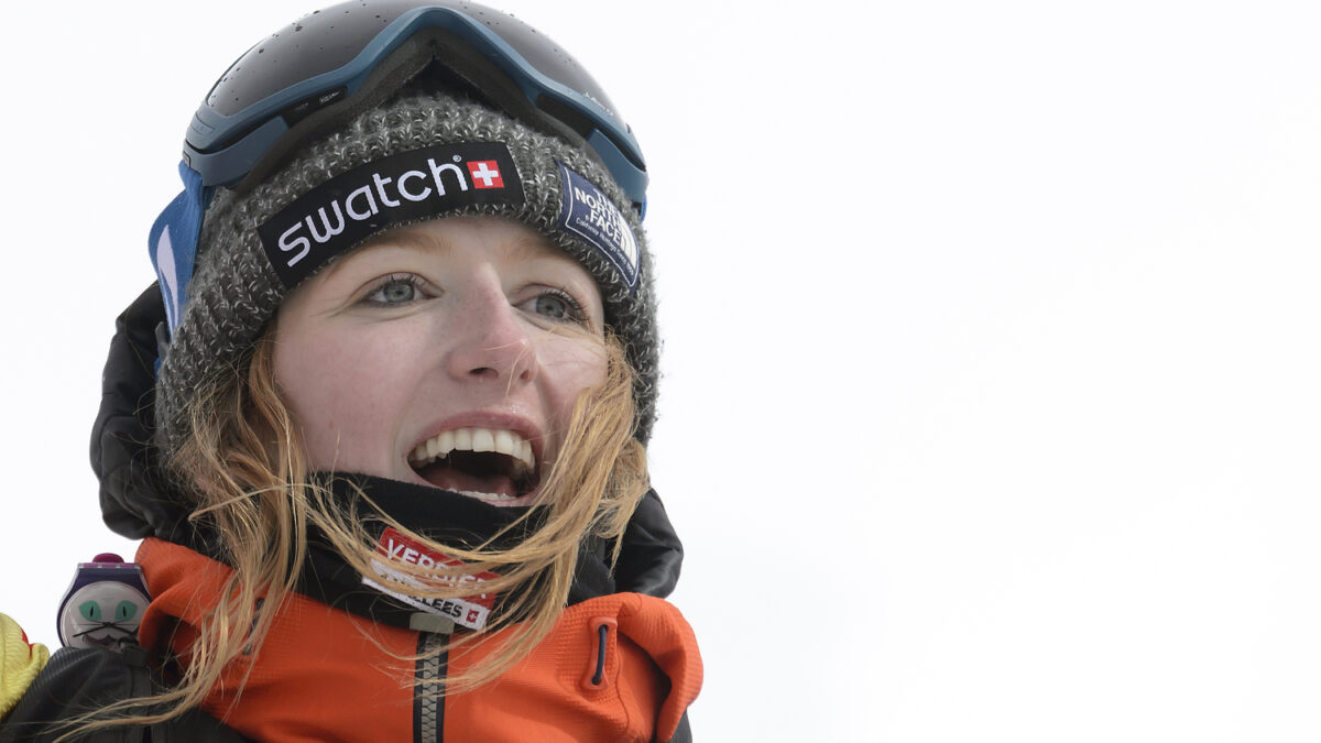 Muere la joven campeona de snowboard extremo en una avalancha