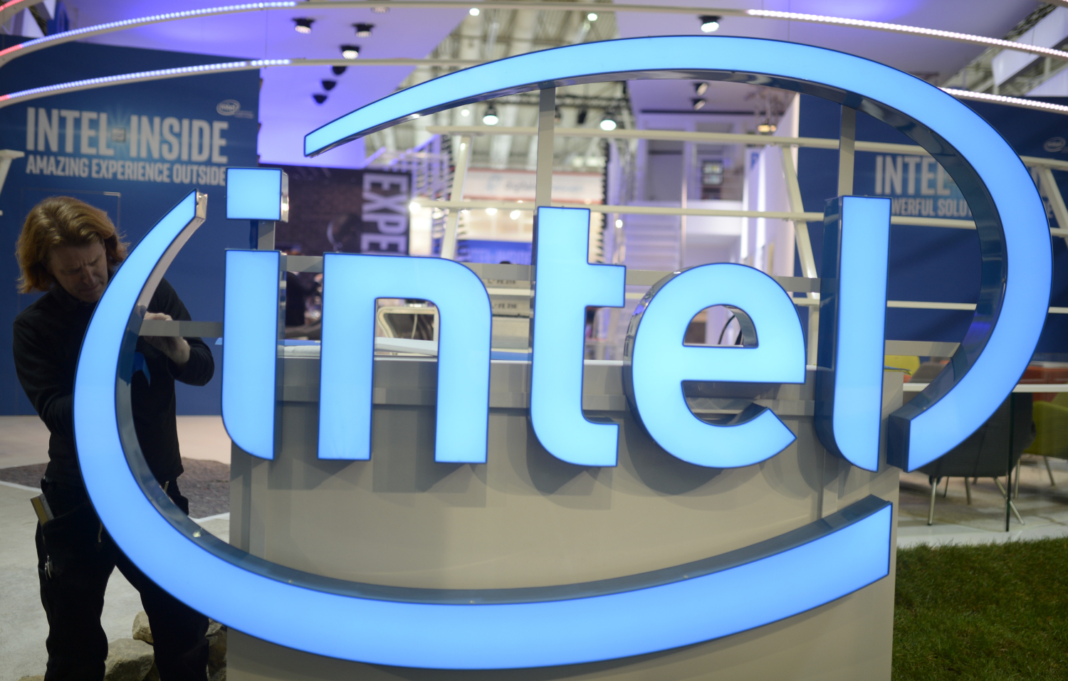 Intel despide a 12.000 empleados y deja de lado al PC