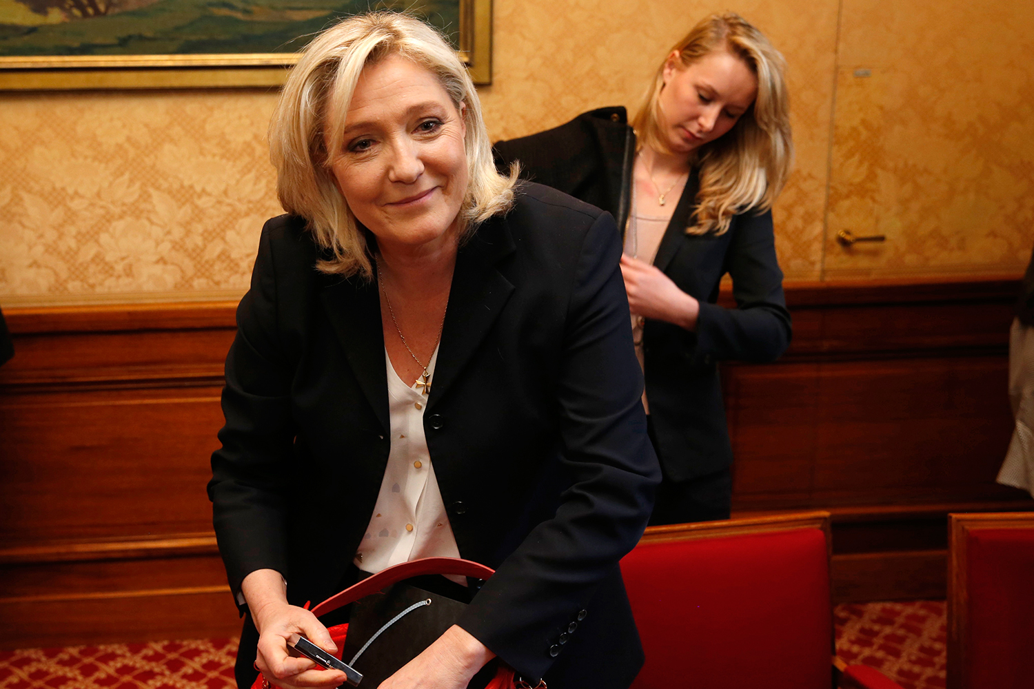 El 45% de los jóvenes quiere a Le Pen: la encuesta que ha desatado la polémica en Francia