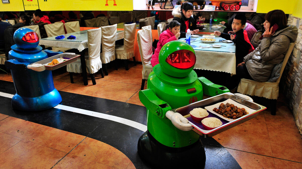 Restaurantes chinos ‘despiden’ a sus camareros-robot