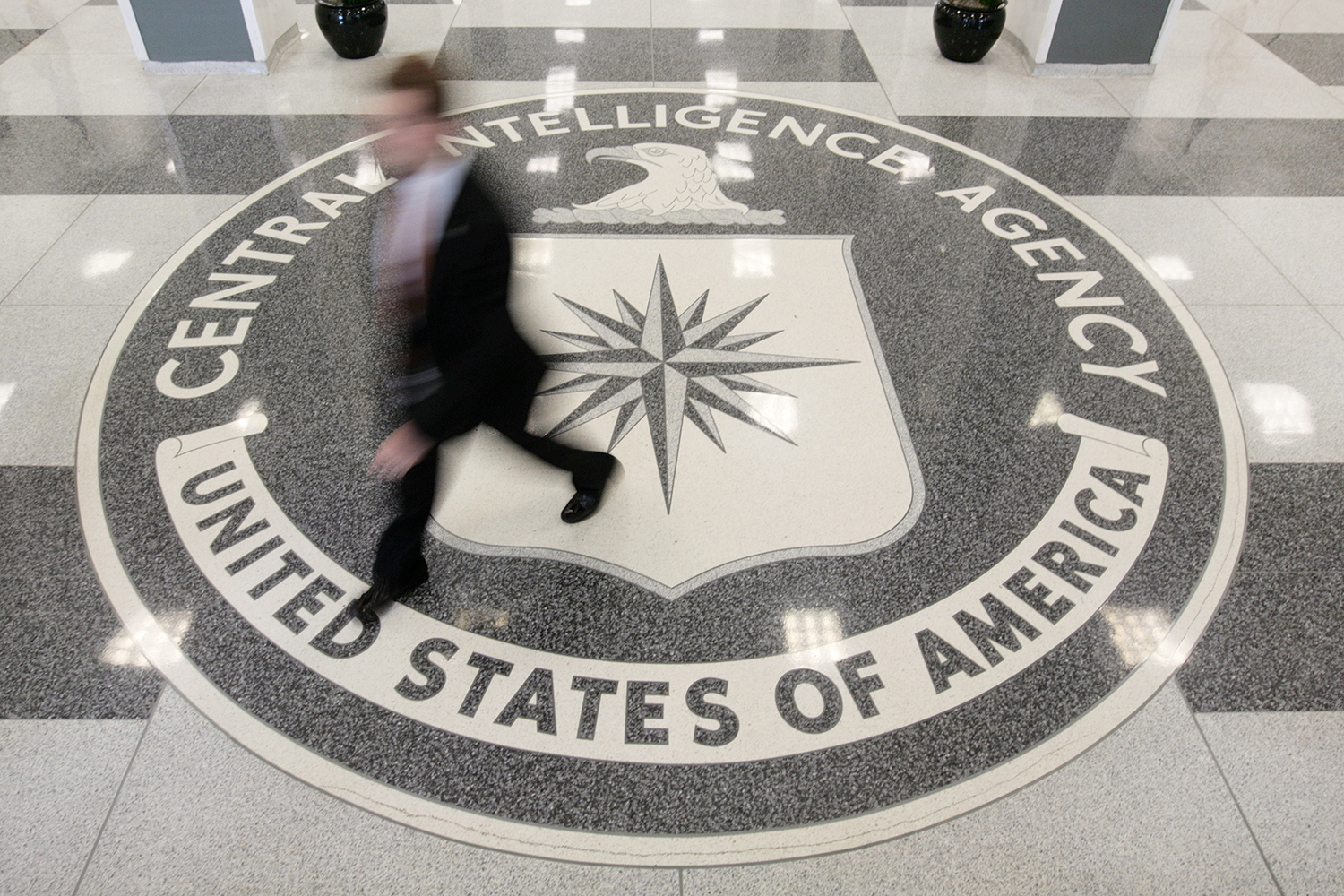 La CIA invierte cada vez más en empresas que vigilan nuestras redes sociales