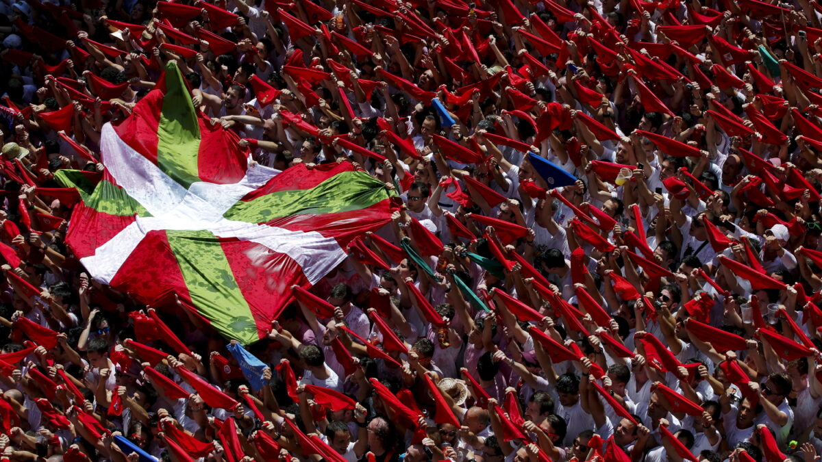 Eurovisión compara la ikurriña con la bandera del Estado Islámico