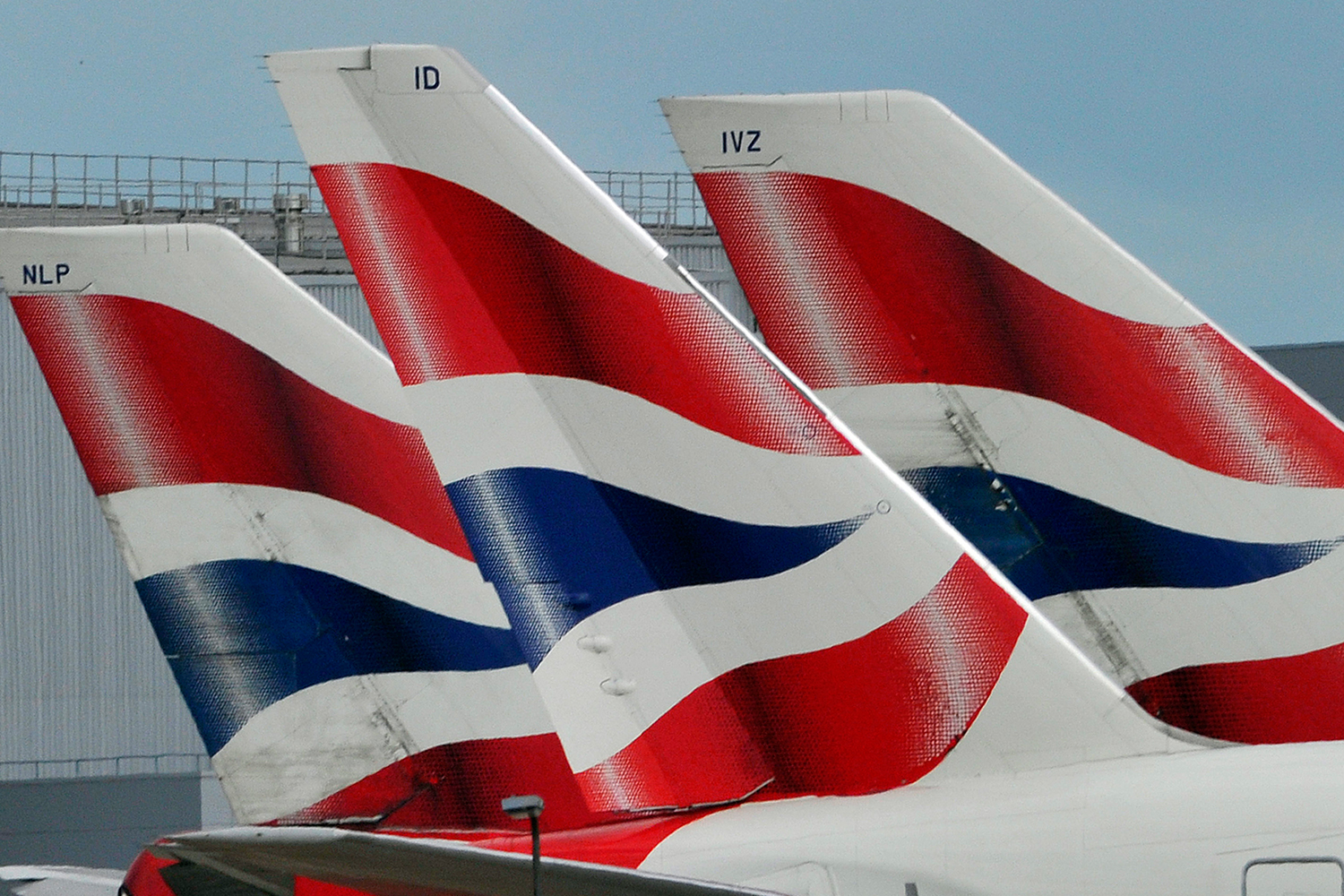 Cientos de viajeros británicos se enfrentan a la restricción de vuelos a Estados Unidos
