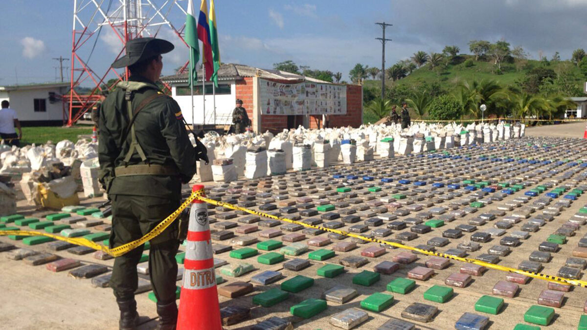 Incautan el cargamento de cocaína más grande de la historia