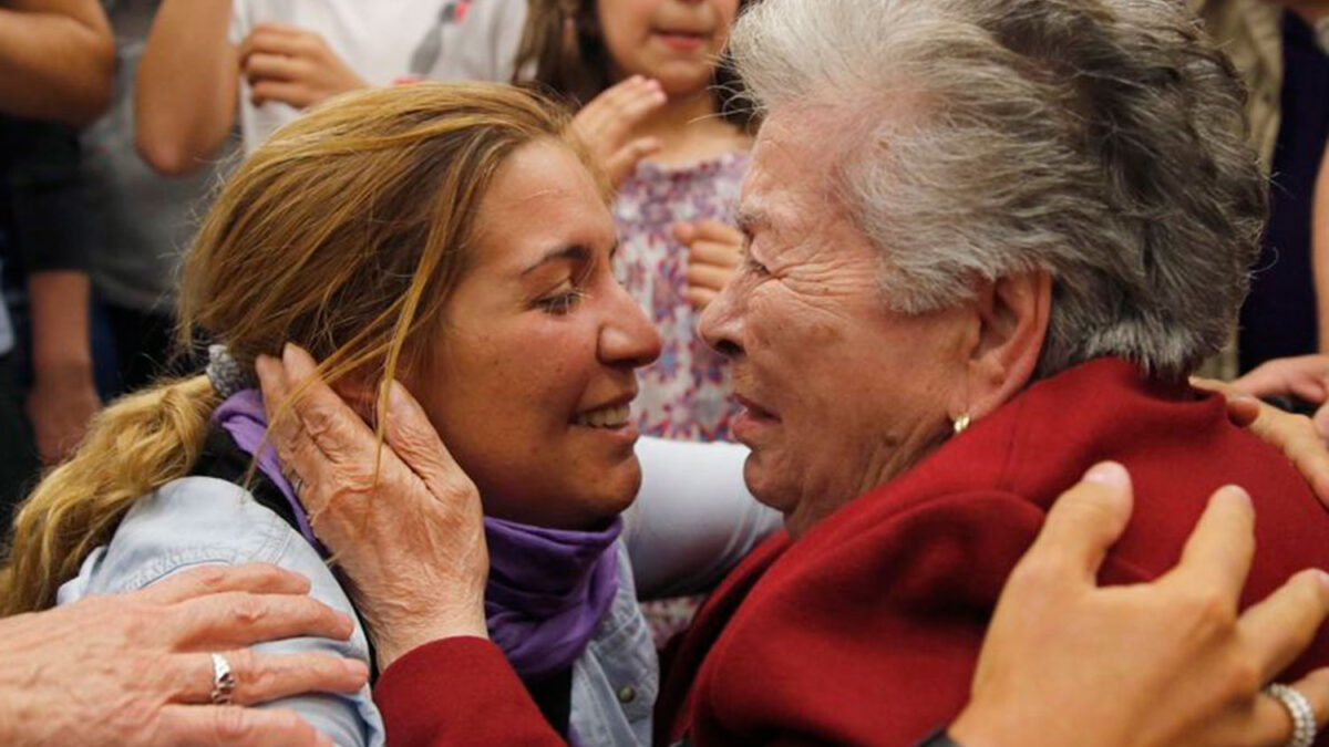 Pasan su primera noche en Madrid los españoles rescatados en Malasia