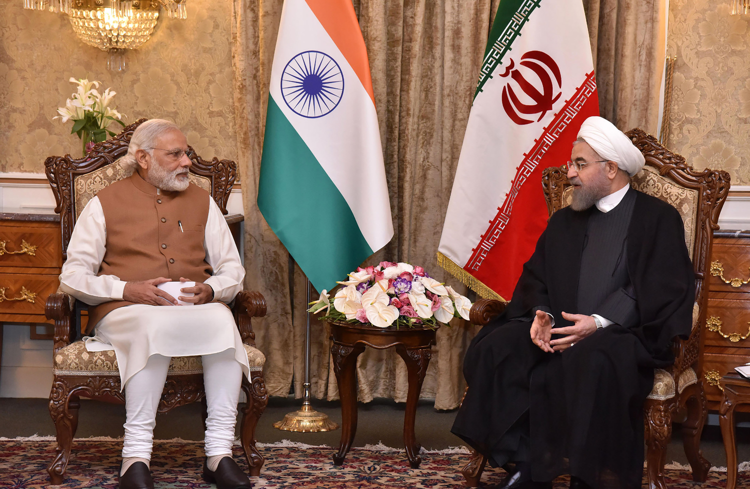 ¿Qué hay detrás del acuerdo millonario entre Irán e India?