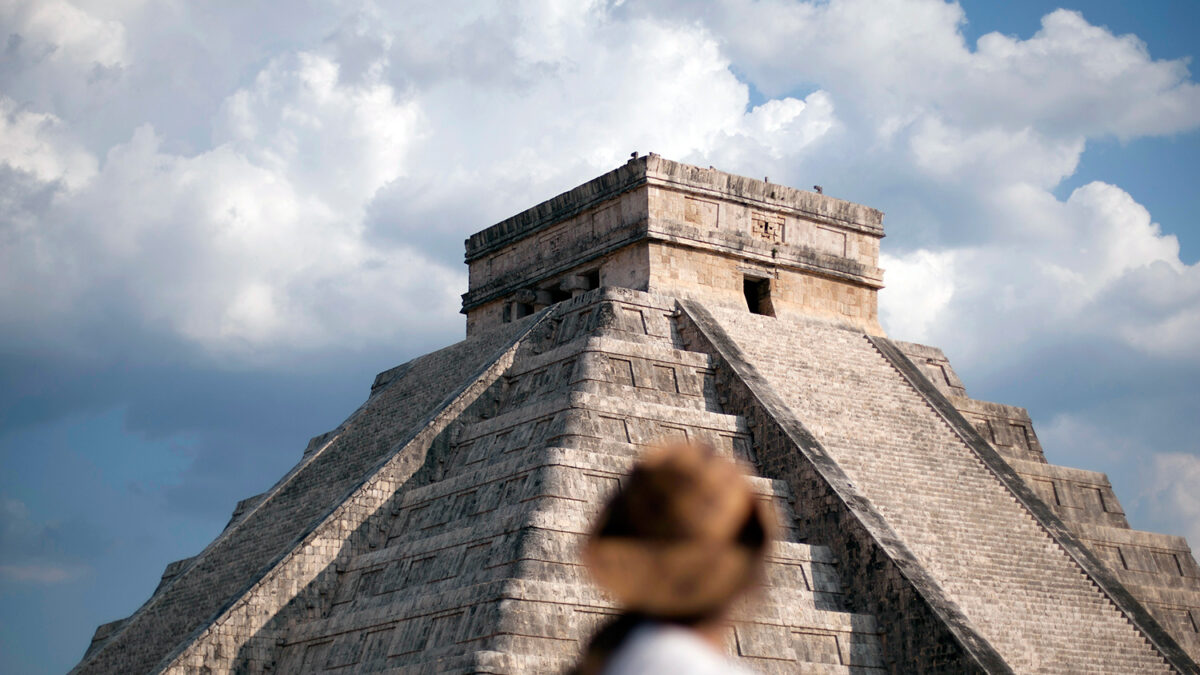 La historia del niño que descubrió él solo una ciudad maya es falsa