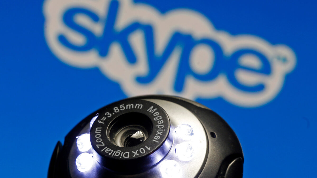 Los bautizos por Skype están al caer