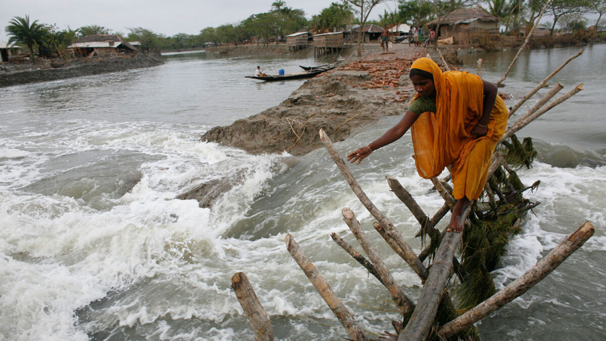 Una tormenta eléctrica mata a 35 personas en Bangladés