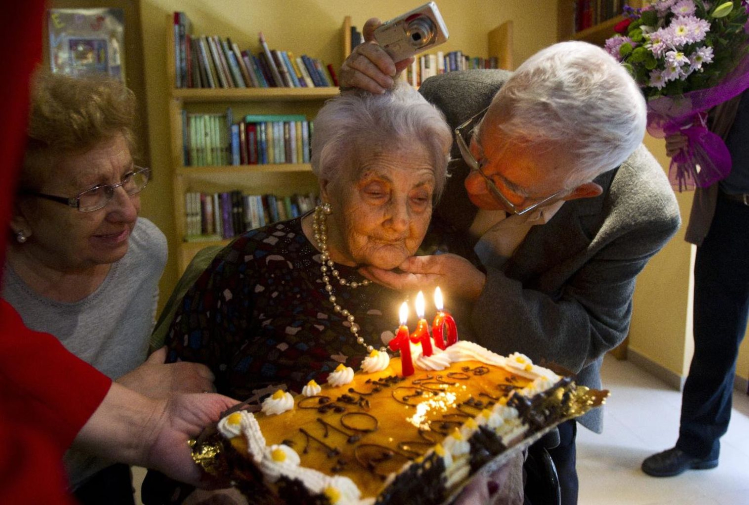 Ana Vela se convierte en la persona más longeva de la historia de España